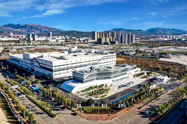云南贝泰妮新中央工厂落地马金铺，科技赋能引领生物科技新篇章